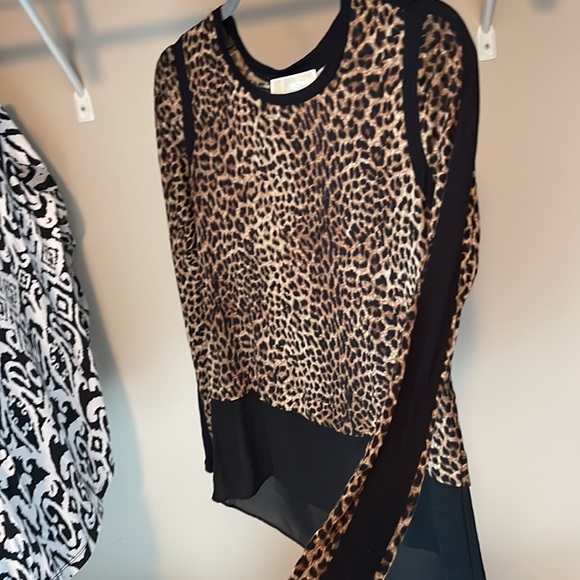 Great Michael Kors top - Picture 5 of 8